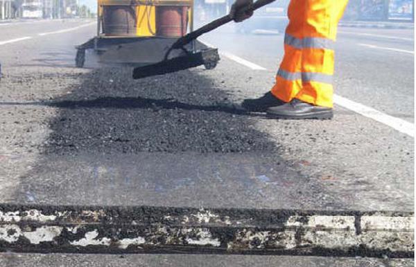 Реконструкция и капитальный ремонт дорог столицы продолжается