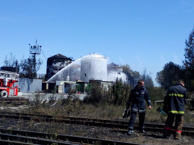 При пожаре на нефтебазе под Киевом погибло пять человек и пострадало пятнадцать