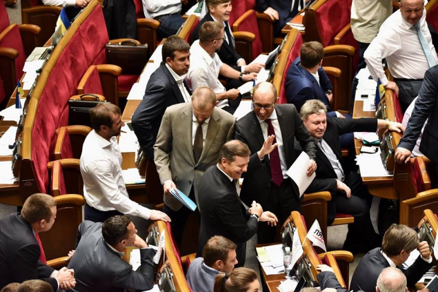 Парламент принял в первом чтении законопроект о местных выборах