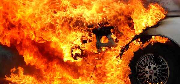 За сутки в Киеве горело пять автомобилей (фото)