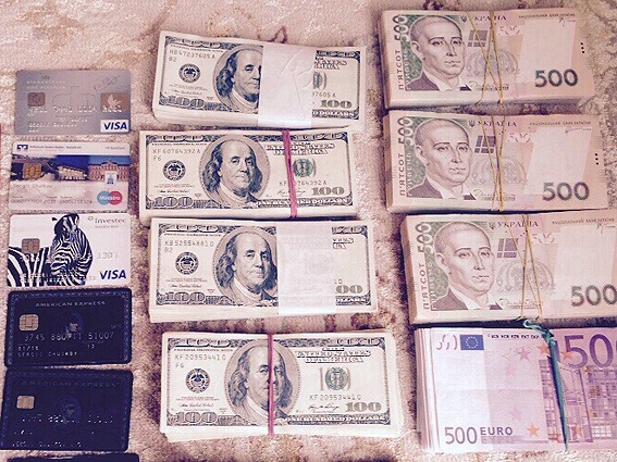 Чиновники украли у “Укрзализныци” более 200 миллионов гривен