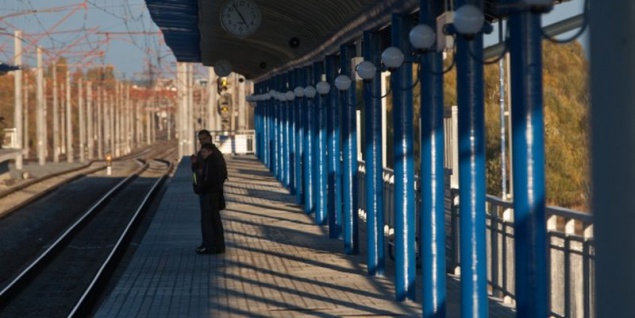 На ремонт двух станции городской электрички выделили 4,5 млн гривен