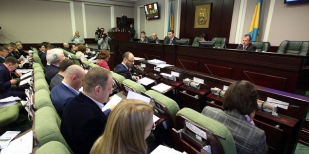 Киевсовет увеличит расходы горбюджета и финансирование программы соцэкономразвития на 2015 год