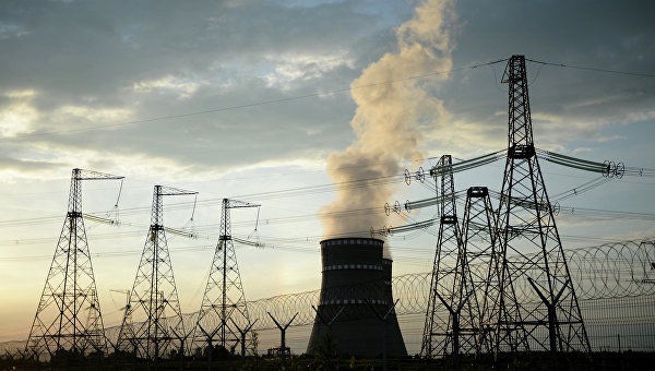 Украина не планирует отключать Крым от электроэнергии, хотя там и превышают лимиты потребления