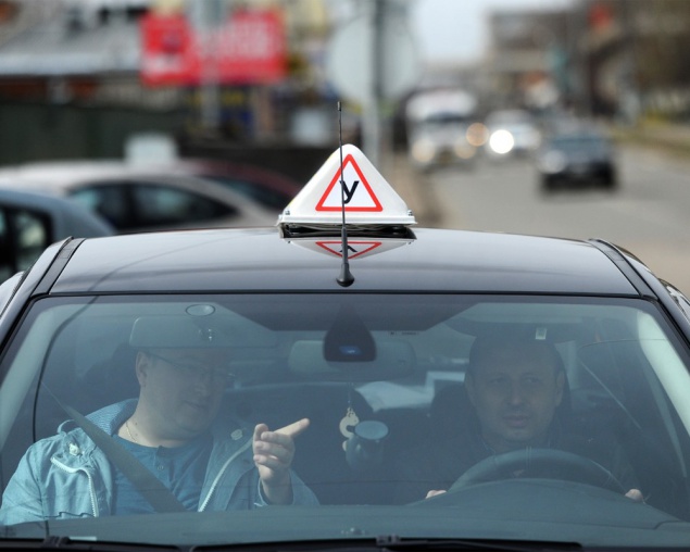 В Украине больше нельзя будет купить водительские права, - Геращенко