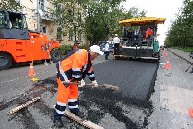 Экс-главный автодорожник Киевской области получит 15,5 млн грн. на ремонт дорог в регионе