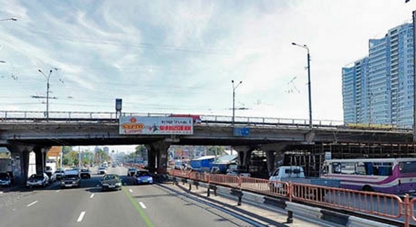 До конца недели проезд по столичному Шулявскому мосту буде ограничен