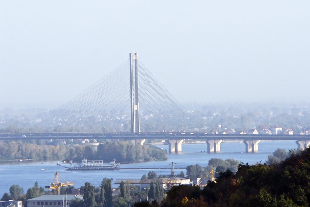 В столице на Южном мосту ограничат движение до конца сентября