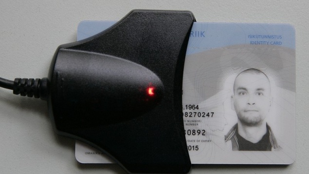 С нового года украинцы вместо паспортов могут получать пластиковые ID-карты
