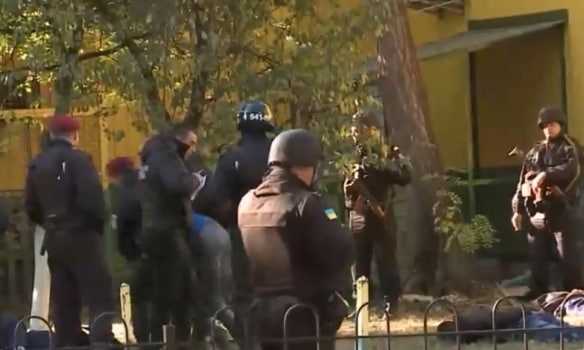 В Киеве со стрельбой задерживали ОПГ из рэкетиров