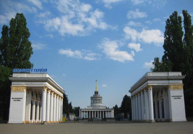 На ВДНХ Киева планируют отреставрировать корпуса и открыть американский университет (видео)