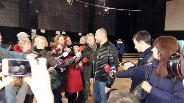 Кандидат в мэры Киева Береза проголосовал в бывшем “ночном клубе”