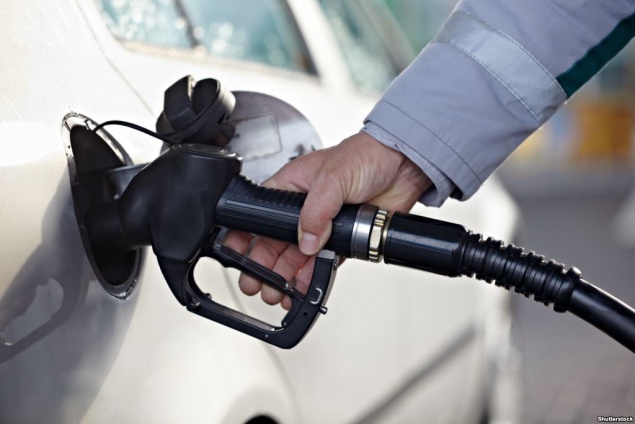 Цена на бензин и топливо в Киеве (18 ноября)