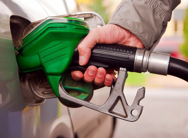 Цена на бензин и топливо в Киеве (10 ноября)