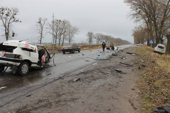 Полиция разыскивает свидетелей смертельного ДТП, произошедшего на Киевщине