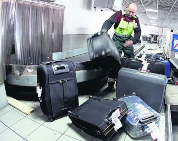 В аэропорту “Борисполь” у граждан Израиля выявили более килограмма наркотиков