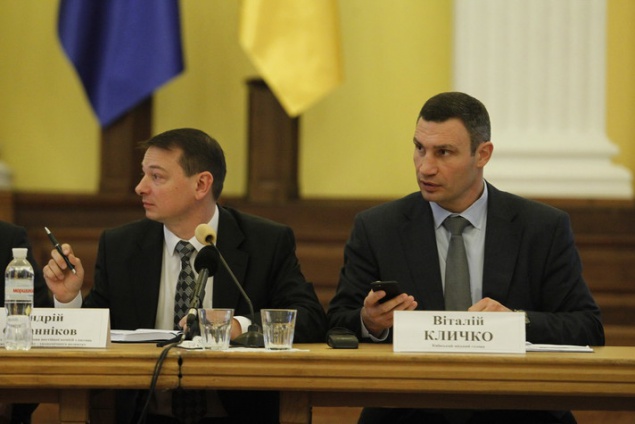 Бюджет Киева 2016: мнимый рост и вера в профицит