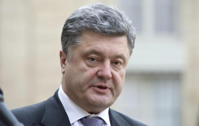 Президент Порошенко ввел против России санкции