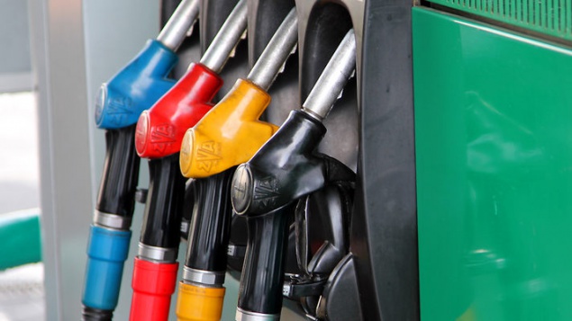 Цена на бензин и топливо в Киеве (18 января)