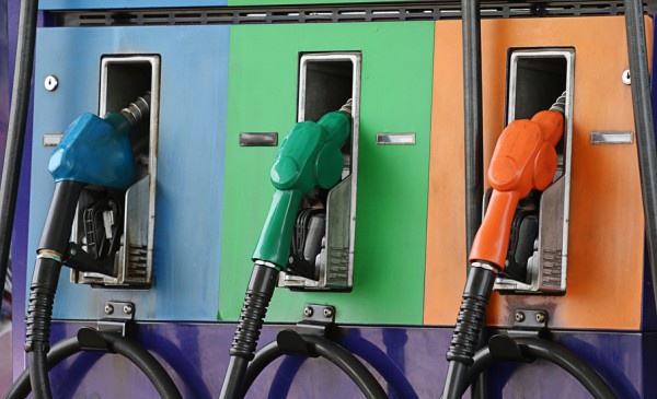 Цена на бензин и топливо в Киеве (26 января)