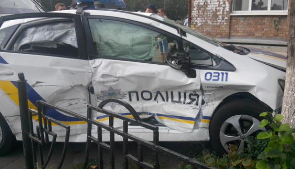 С начала работы новой полиции Киева в ДТП разбито 78 патрульных авто