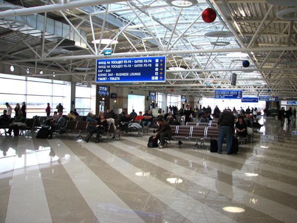 Аэропорт “Борисполь” заплатит за уборку столичной клининговой компании 15,8 млн грн