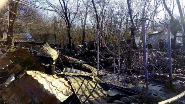 В Киеве в Гидропарке дотла сгорело кафе