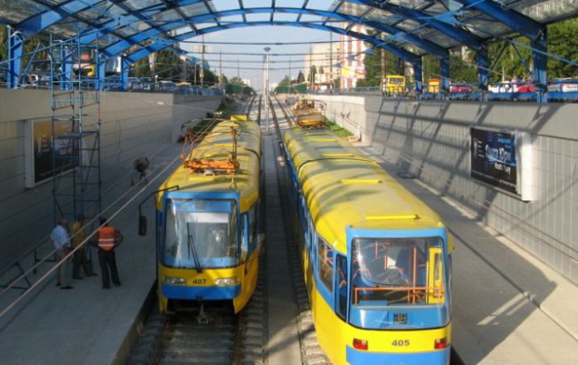 В Киеве введут новые билеты на Борщаговской линии скоростного трамвая