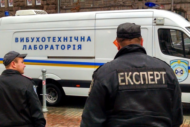 В здании налоговой Шевченковского района Киева взрывчатки не обнаружено