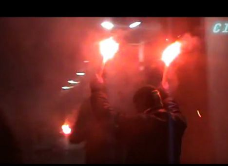 Ночью напали на посольство России в Киеве (+видео)