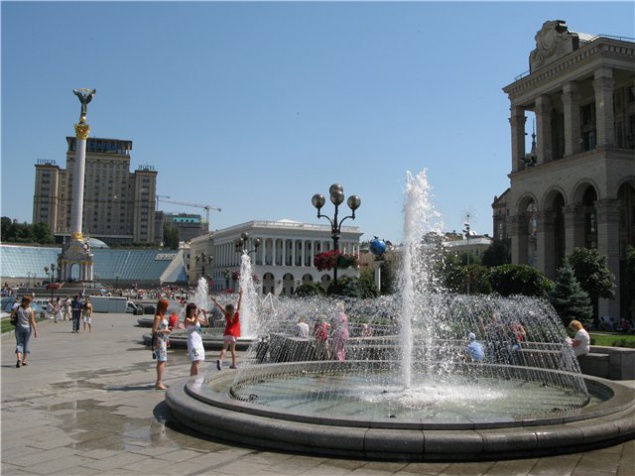 Фонтаны в центре Киева будут работать с 1 мая до конца сентября
