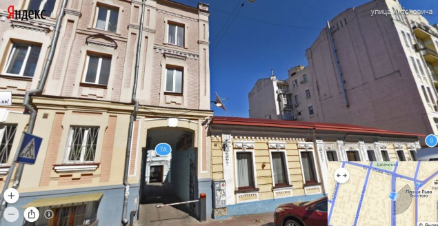 Киевсовет хочет продать землю в центре столицы Крючкову и “енакиевским”