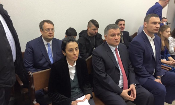 Мэр Киева Виталий Кличко приехал на суд поддержать полицейского Олийныка