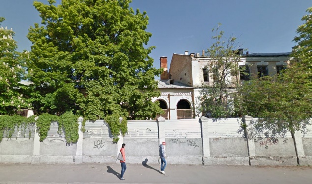 Киевсовет отдал “Укрэксимбанку” в аренду участок под офис за 79 млн грн