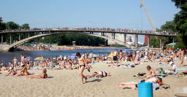 Девять киевских пляжей получили санпаспорта и готовы к летнему сезону