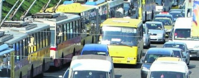 На выходных в Киеве ограничат движение транспорта