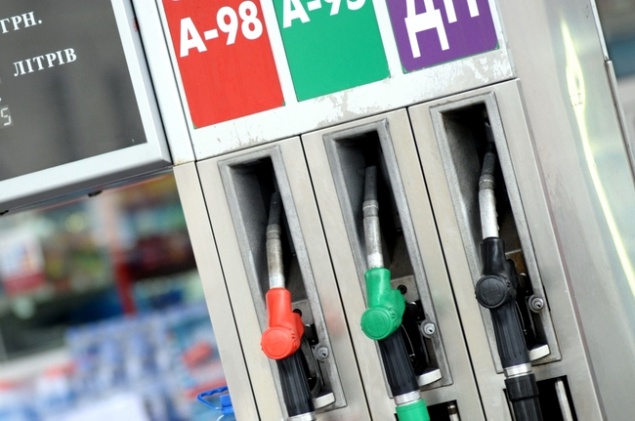 Цена на бензин в Киеве: 16 июня 2016