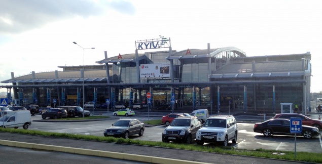 Аэропорт “Киев” (Жуляны) работает на 20% от своей мощности