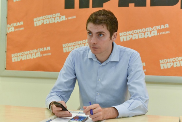 Дмитрий Белоцерковец тренируется в беспочвенных арестах предпринимателей