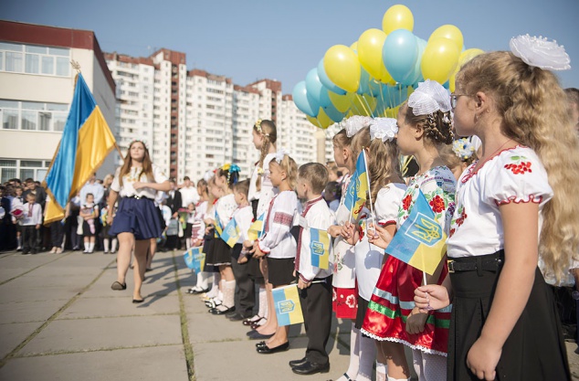 Киевские школы самостоятельно будут выбирать формат праздника “Первого звонка”