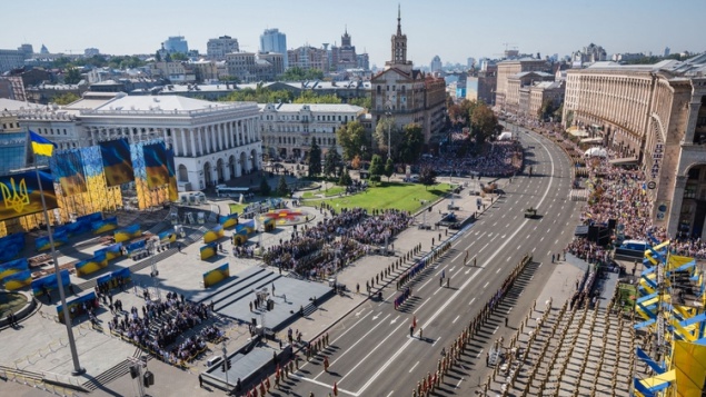 Парад войск в Киеве в честь 25-ой годовщины Независимости Украины (онлайн-трансляция)
