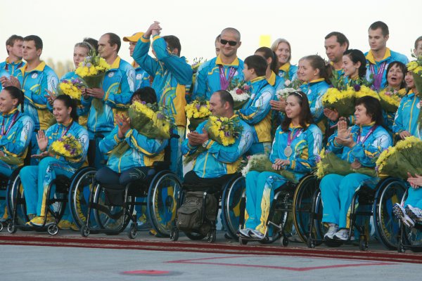 Во время торжественных проводов спортсменов на Паралимпийские игры для транспорта закроют Крещатик в Киеве