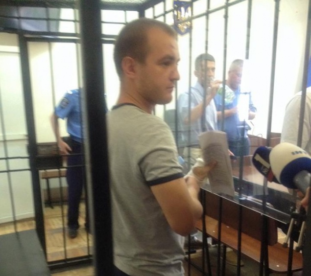 Депутата, устроившего пьяное ДТП в Киеве, отправили под домашний арест