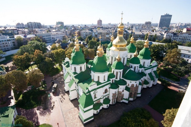 На территории Софии Киевской существует провал, угрожающий собору - экс-директор заповедника