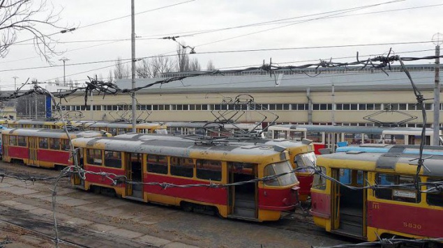 В трамвайном депо в Киеве произошел взрыв, погибла женщина