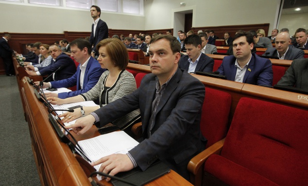Транспортная комиссия Киевсовета согласовала положение об Управлении по вопросам рекламы КГГА