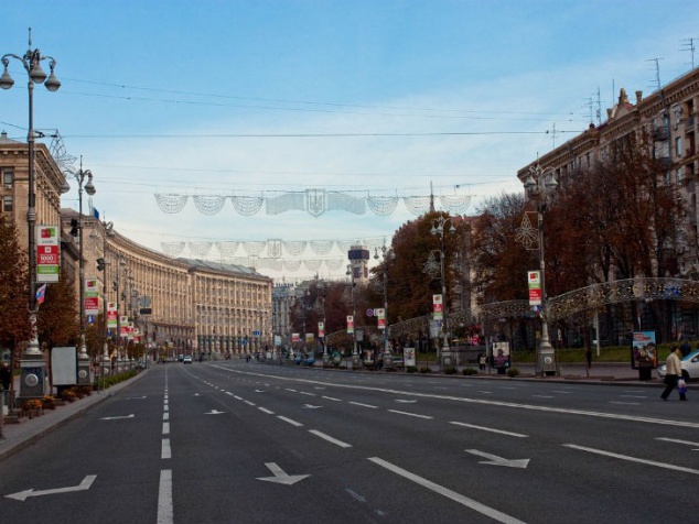 В КГГА рассказали, какие улицы закроют для транспорта в День защитника Украины