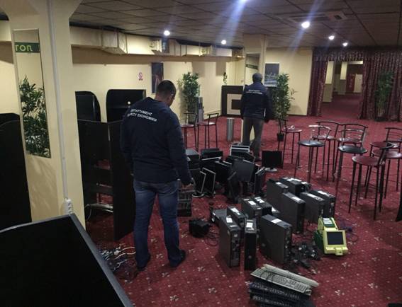 Правоохранители ликвидировали четыре нелегальных казино на Киевщине