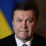Сегодняшний допрос Януковича в киевском суде зависел от того, починят ли горевший вчера кабель?