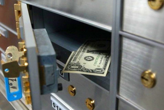 В Киеве выкрали деньги и имущество из банковских ячеек